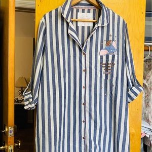 Disney Dumbo nightshirt size XL